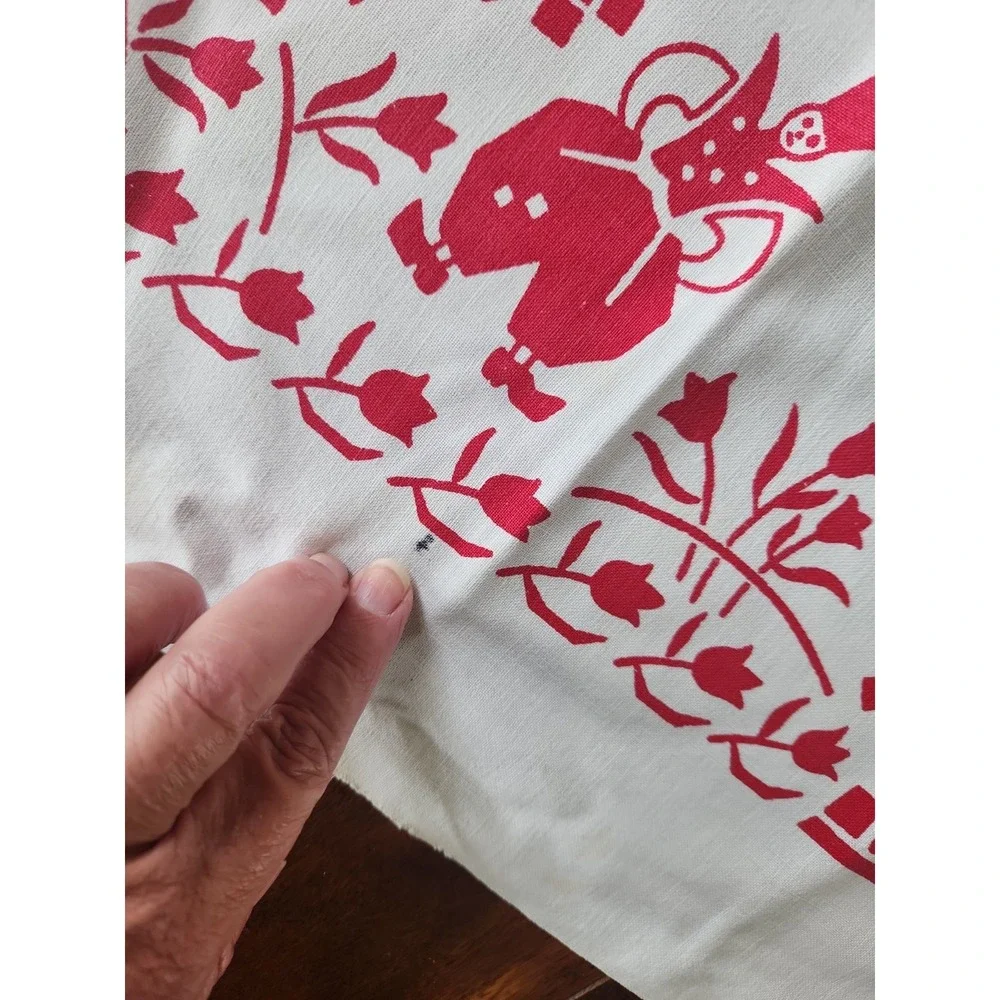 Vtg cotton printed tablecloth red dutch girl boy windmill tulip floral 47 x 46.5